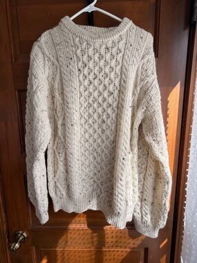 Vintage 90s Arancraft 100% Wool